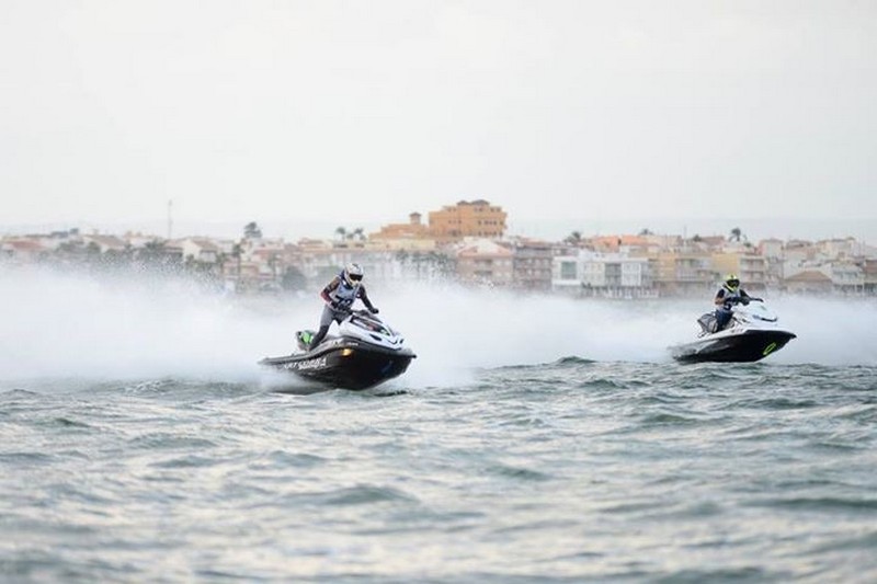 Doblete del navarro Juanma Cuevas en el Campeonato de España de Motonáutica